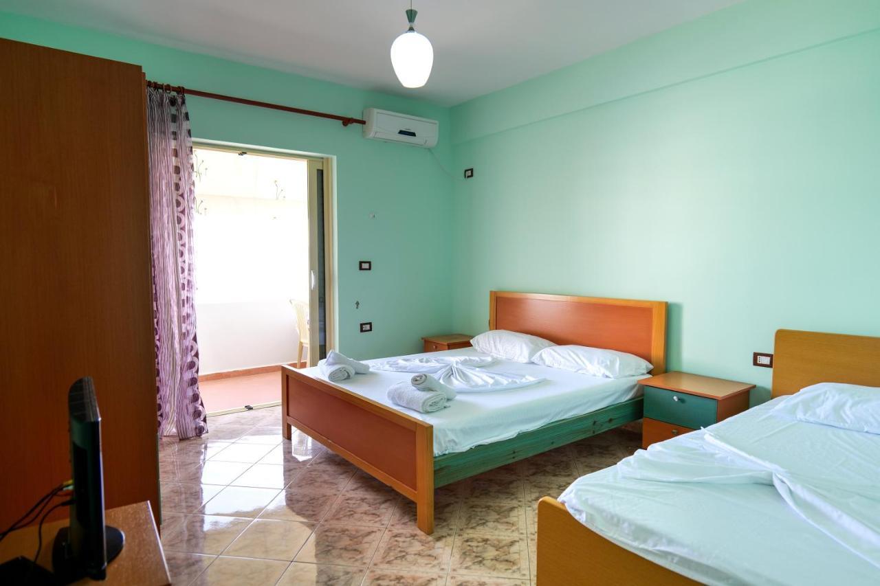 Rei Apartments Sarande Exterior photo