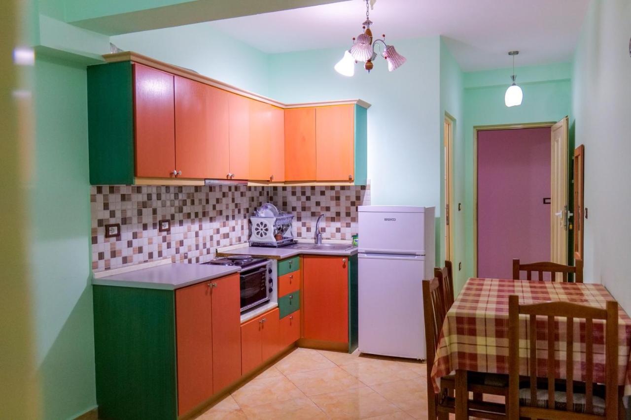 Rei Apartments Sarande Exterior photo