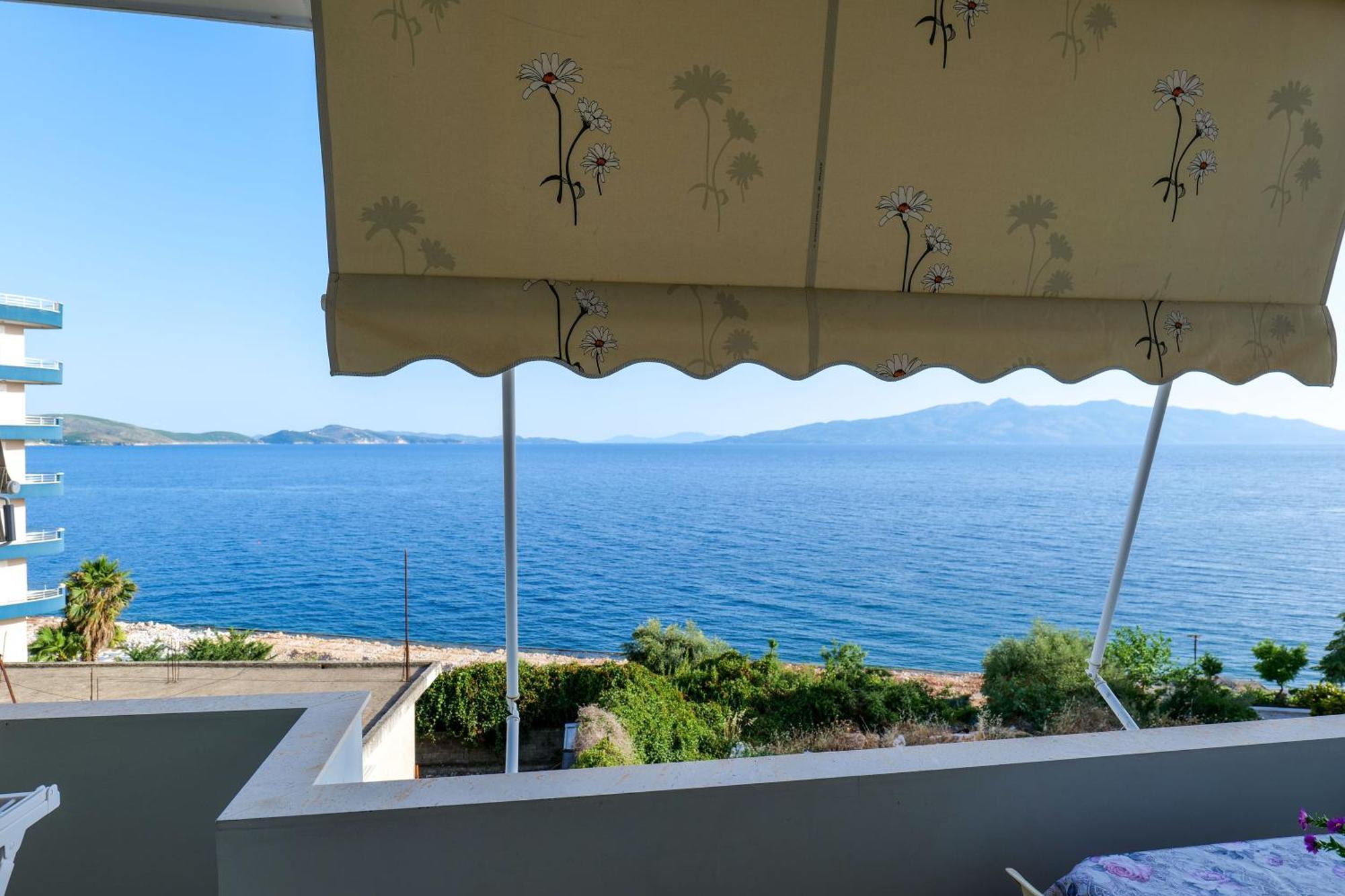 Rei Apartments Sarande Room photo